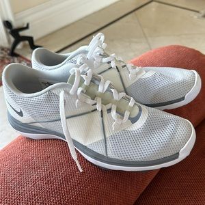 Brand new Nike Lunaron ladies golf shoes.